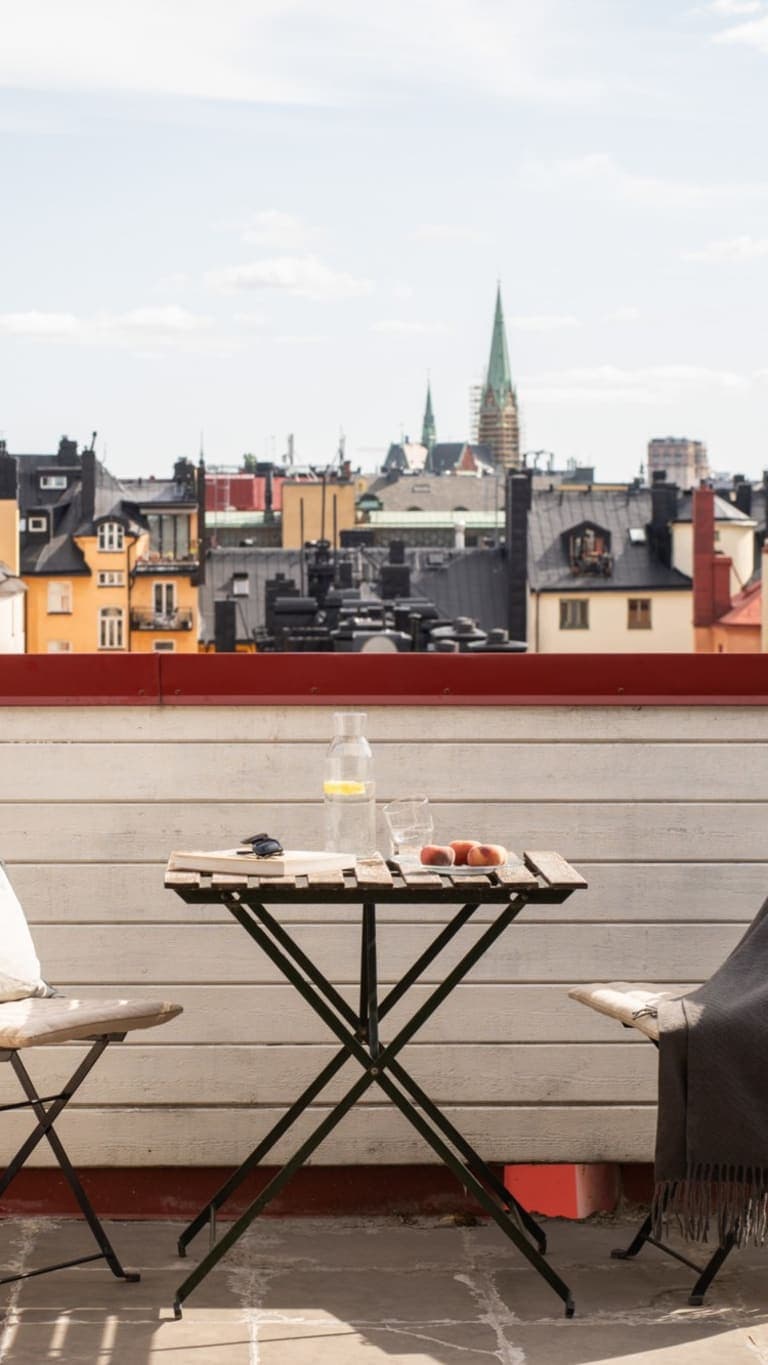 Image description goes here.