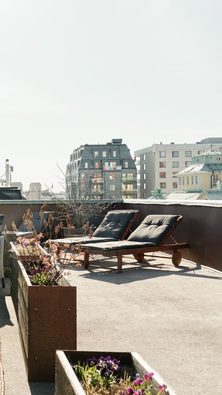 Image description goes here.